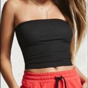 Black ribbed tube top